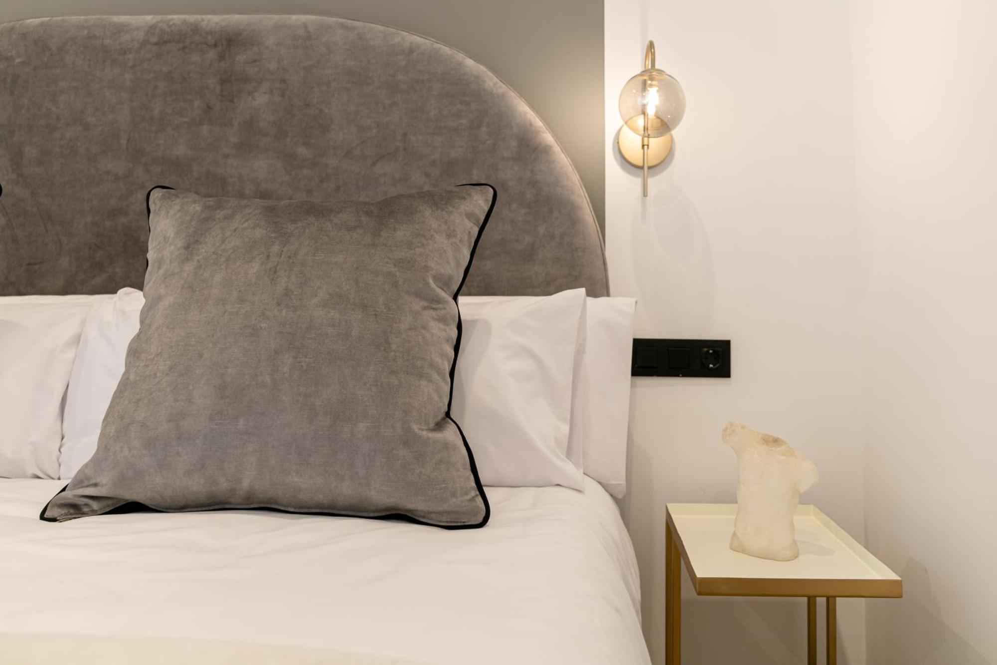 Isg Apartments Catedral 塞维利亚 外观 照片